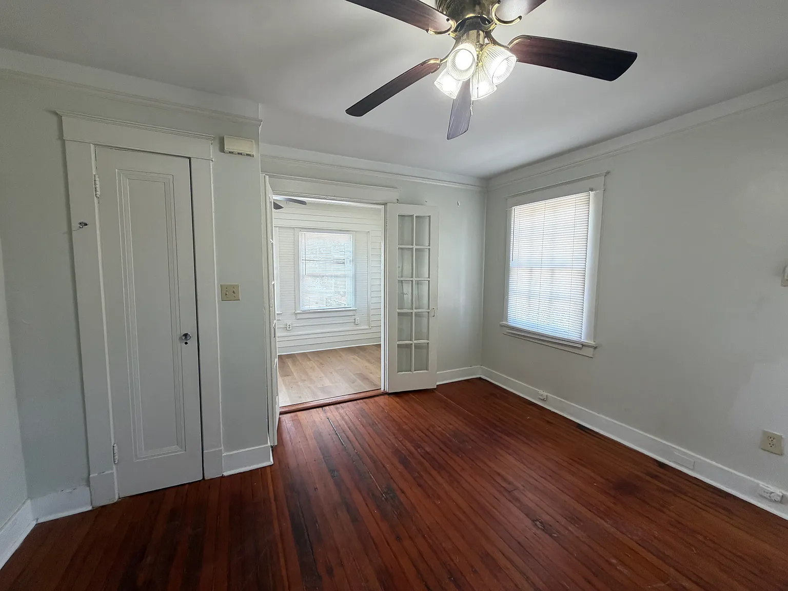 5517 Clara St — Photo 4