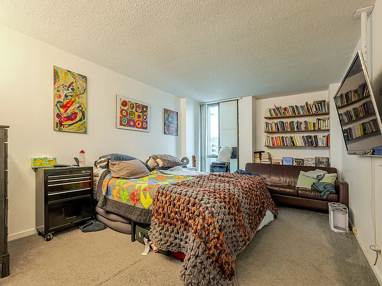 1250 4th St SW #W715 — Photo 12
