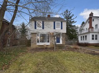 2469 Queenston Rd, Cleveland Heights, OH 44118