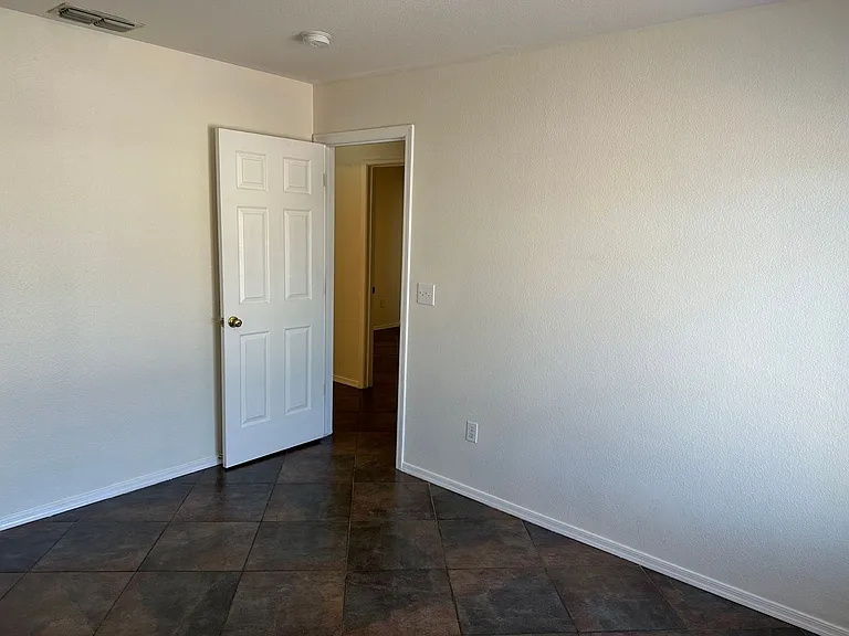 2939 Maracaibo Ln — Photo 16