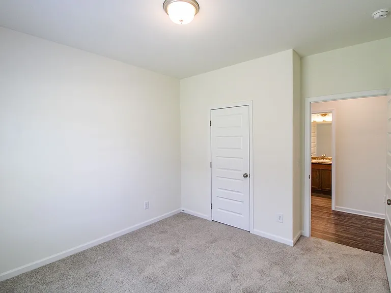 13791 Hill Place Ln — Photo 22