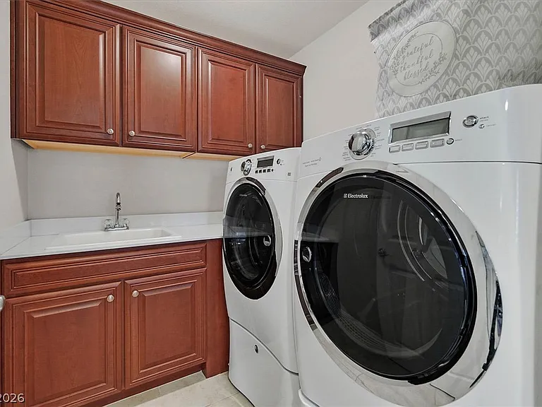 12270 Sandy Peak Ave — Photo 26