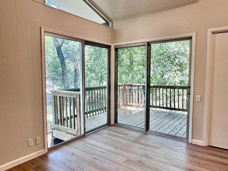 1603 Westlake Dr — Photo 12
