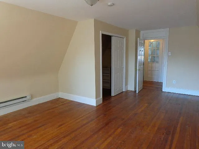 25 Montrose Ave #7 — Photo 8