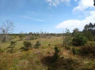 757 8th Ave, Hancock, WI 54943