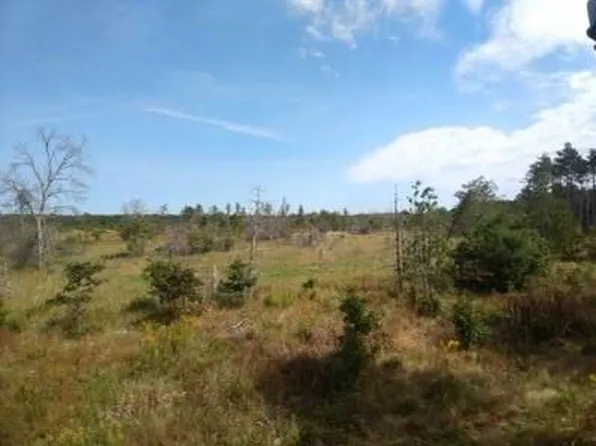 757 8th Avenue, Hancock, WI 54943