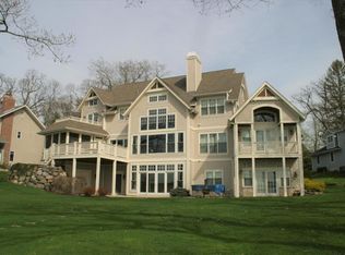 2501 S Shore Dr, Delavan, WI 53115
