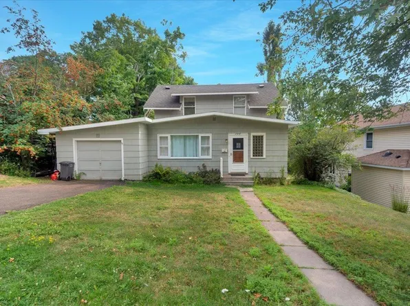 106 E Winona St, Duluth, MN 55803