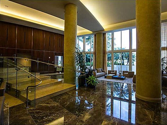 4th image of 18101 Collins Ave APT 1005