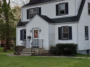 1 Henry Ct #1F, Nanuet, NY 10954