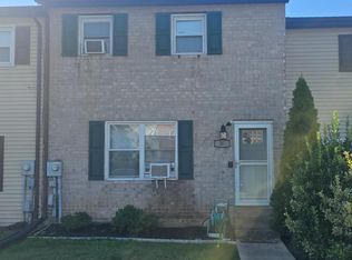 28 White Dogwood Dr, Etters, PA 17319