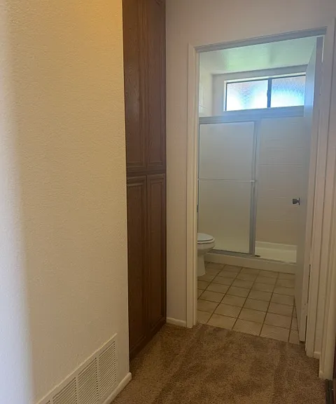 28512 Borgona — Photo 12