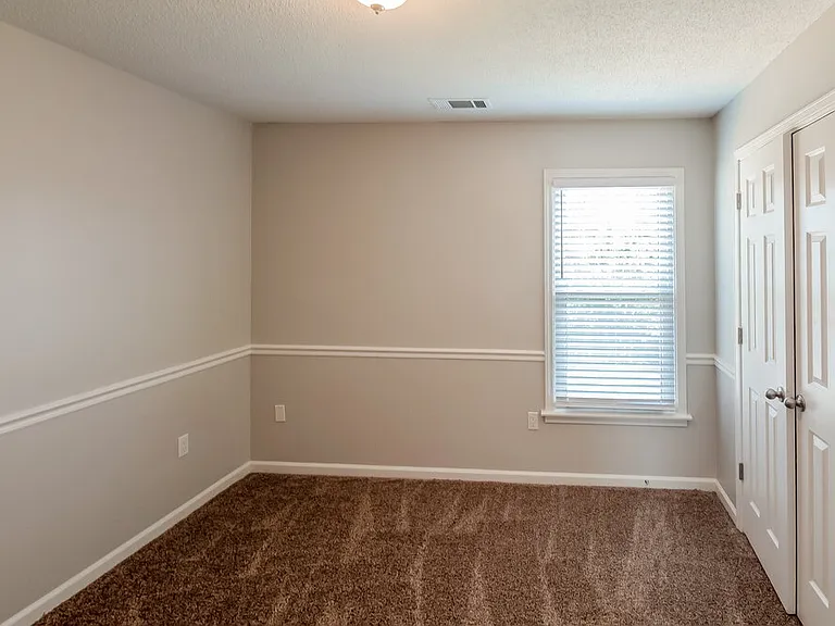 2776 Fletcher Park Cir E — Photo 13