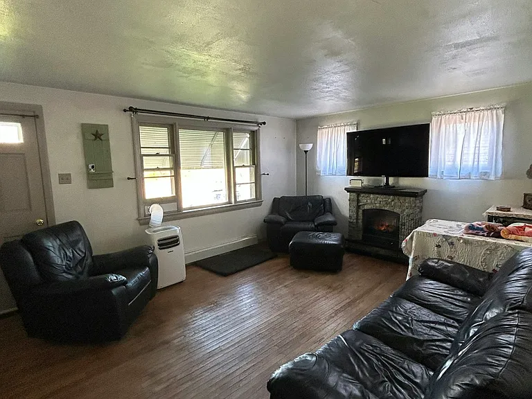 1308 Farmington Ave #HOME — Photo 12