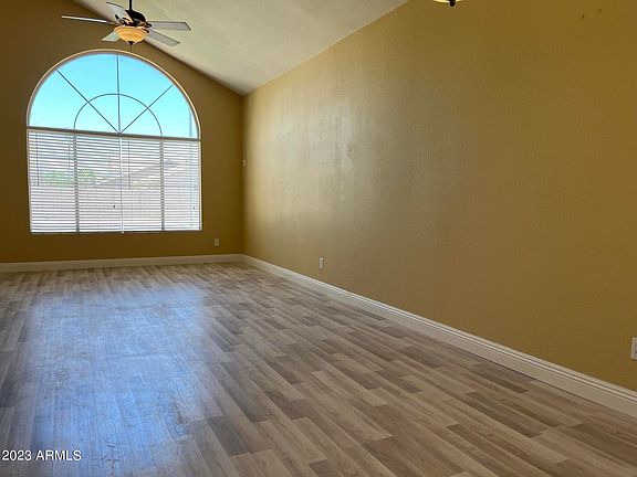 4th image of 1110 N ASPEN Drive