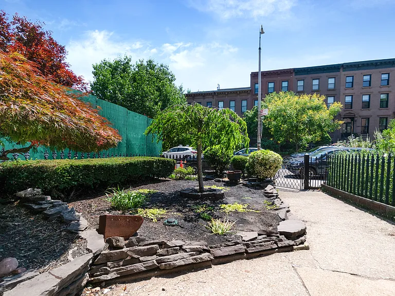 285 Carroll St #1 — Photo 23
