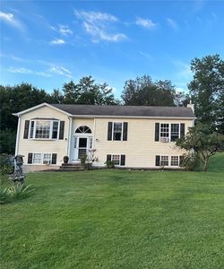 238 Petticoat Lane, Bloomingburg, NY, 12721