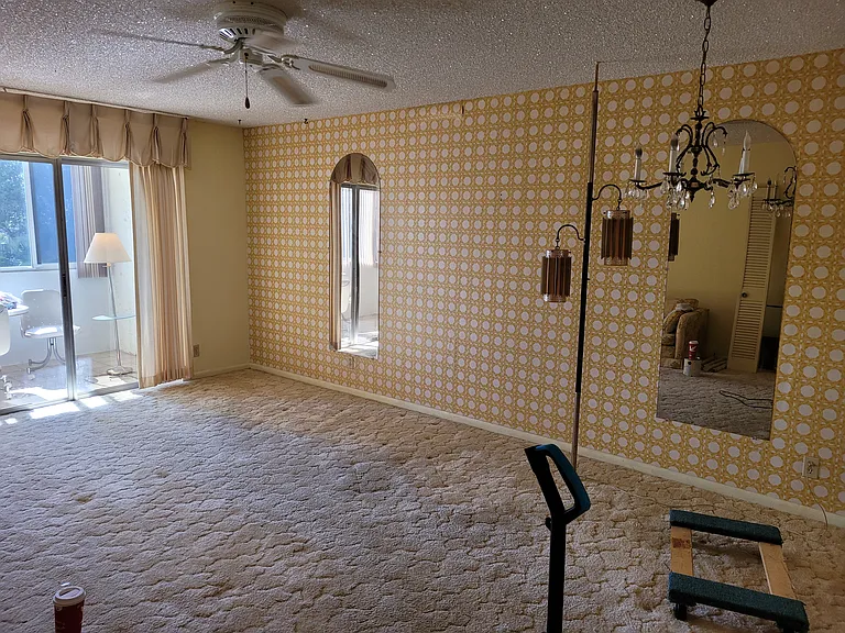 Lori Dr — Photo 10