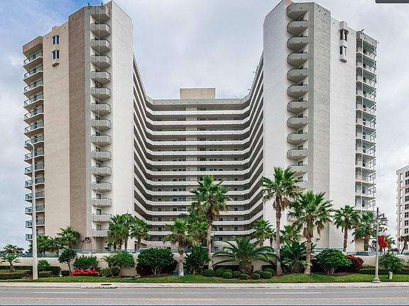 3rd image of 2055 S Atlantic Ave APT 1201