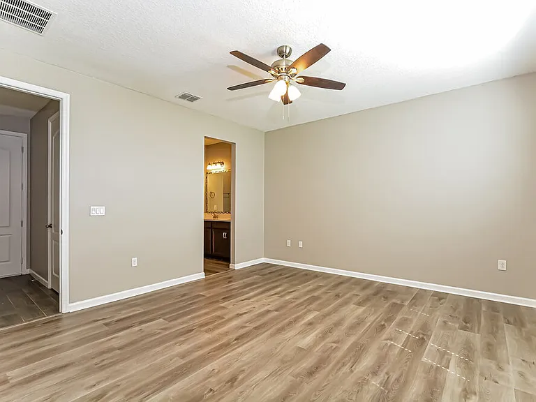281 Alford Dr — Photo 8
