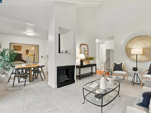 1241 Homestead Ave APT 200, Walnut Creek, CA 94598