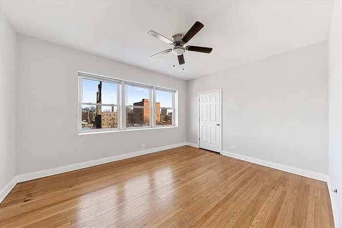 7515 S Essex Ave #1 — Photo 5
