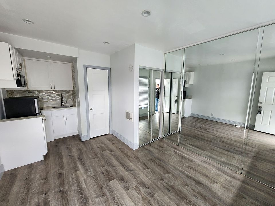 1st image of 5465 E 2nd St APT 21