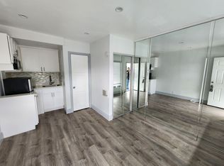 5465 E 2nd St #3, Long Beach, CA 90803