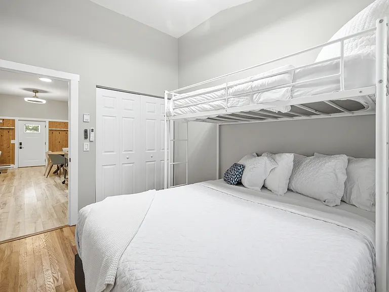 15775 Lakeshore Rd #2 — Photo 30