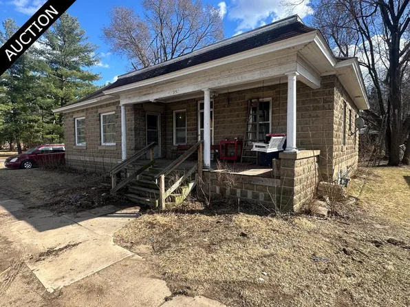 351 East Richland Street, Lone Rock, WI 53556