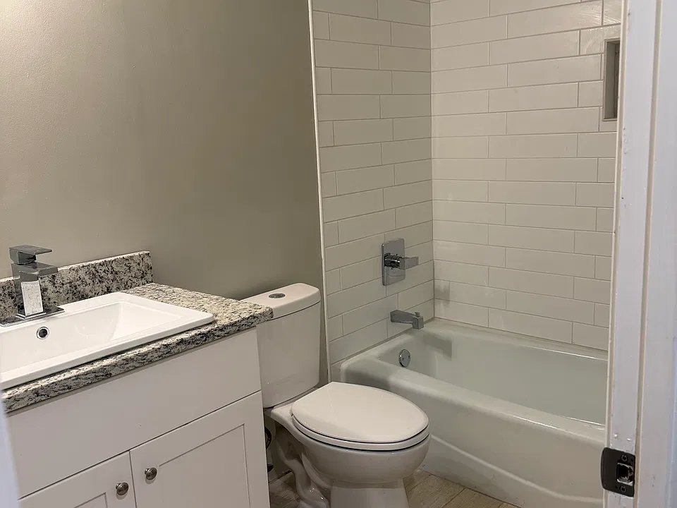 241 Willow Ct #85