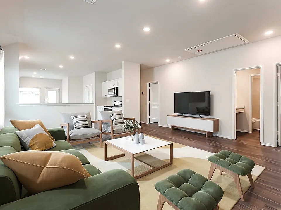2104 Dogwood Dr
