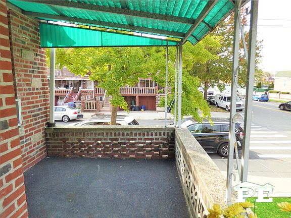 3rd image of 5102 Avenue