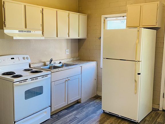 2nd image of 2411 S 6th Ave #11168867