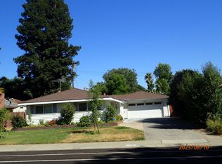 10396 Ambassador Dr, Rancho Cordova, CA 95670