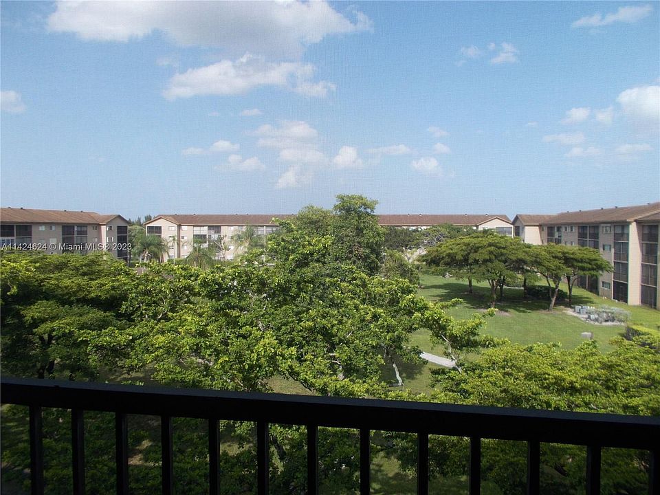 1st image of 1601 SW 128th Ter APT 408A