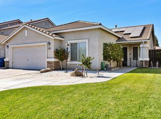 2831 Pear Tree Dr, Madera, CA 93637