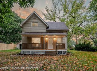 322 Maple St, Charlotte, MI 48813