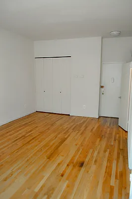 Rented by DSA Realty Midtown West | media 24