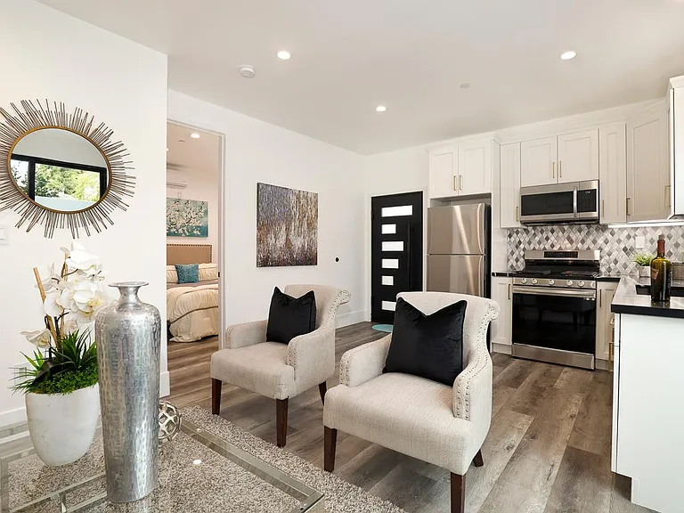 5202 Avenida Oriente — Photo 42