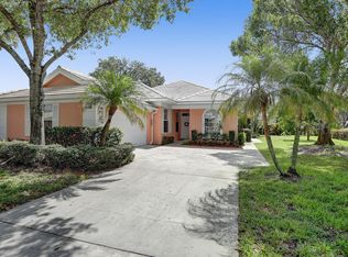 8488 Beaconhill Rd, Palm Beach Gardens, FL 33410