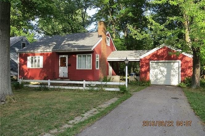 1st image of 115 Forest Hill Dr