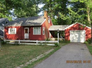 115 Forest Hill Dr, Avon Lake, OH 44012