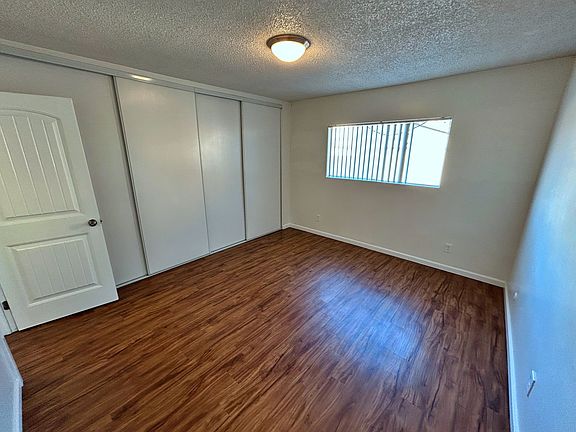 5th image of 4021 Mississippi St APT 9