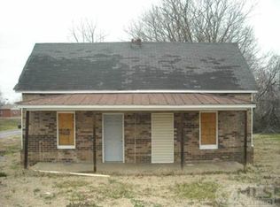 1825 Park St, Springfield, TN 37172