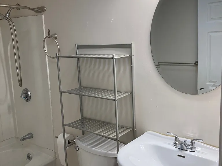 20 Eden St #4 — Photo 10