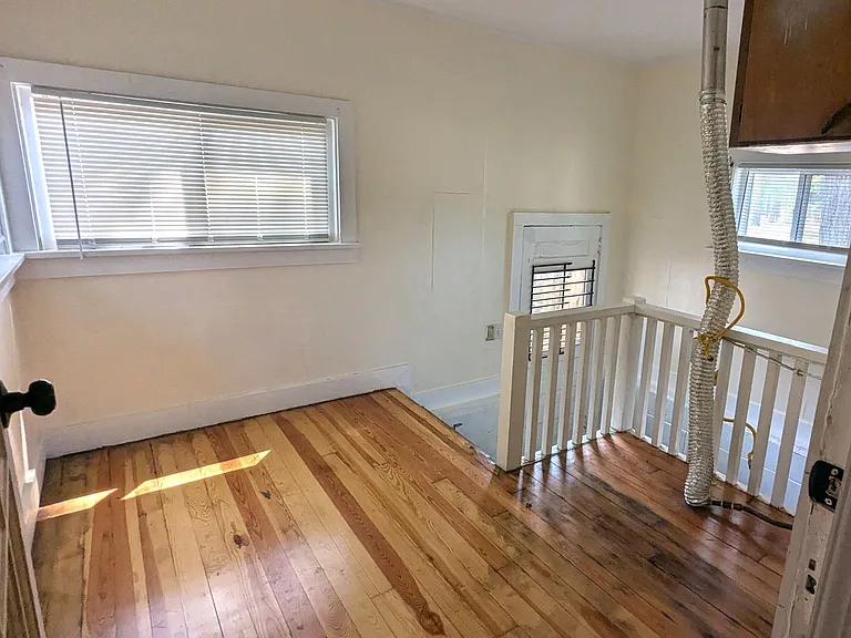 1784 Hoyt St — Photo 7