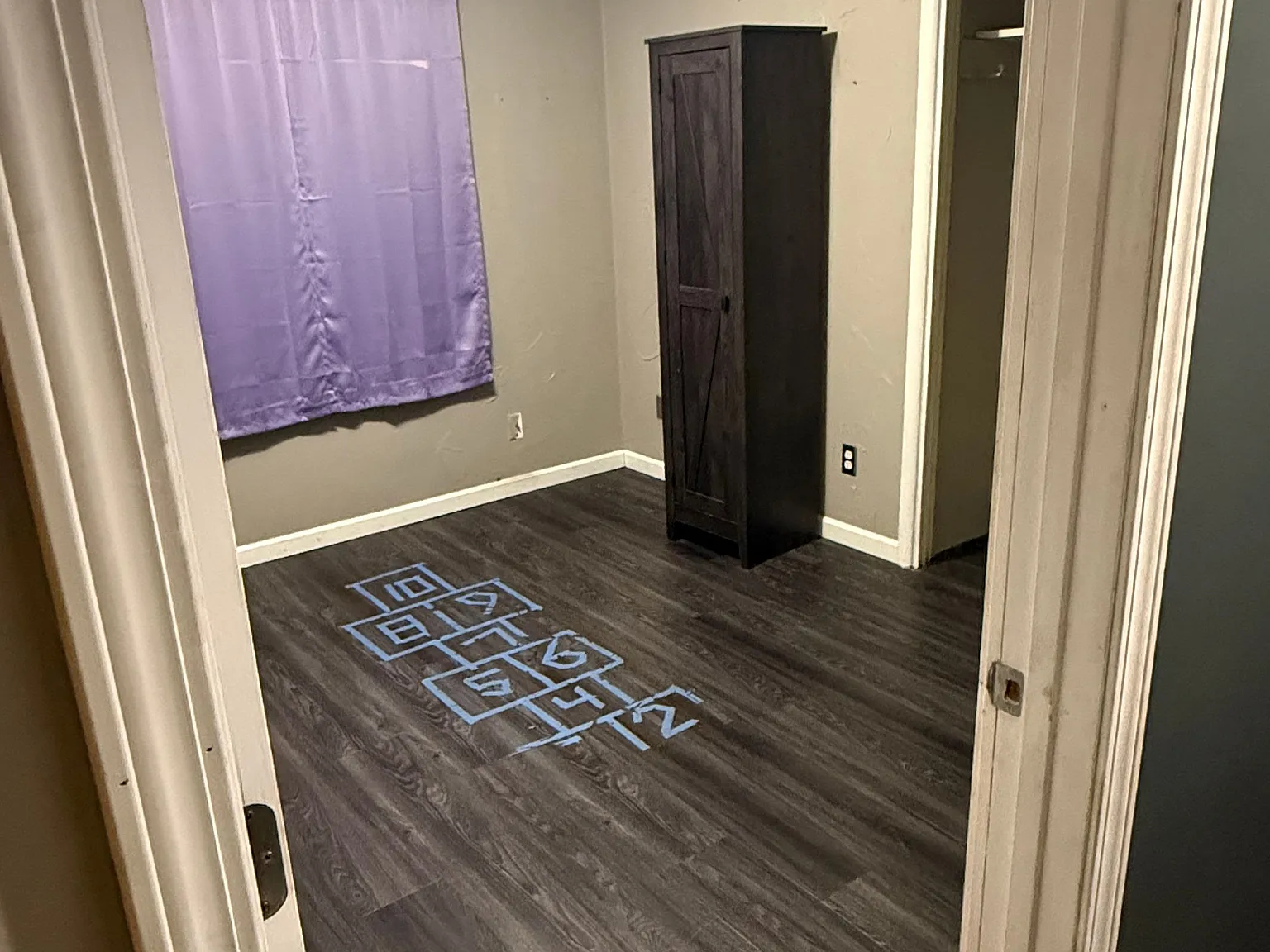 2 bed, 1.0 bath, $1,100 — Photo 4