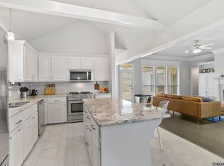 10534 Oak Bend Dr, Baton Rouge, LA 70809