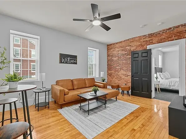 1390 Mendon Rd Unit 1, Cumberland, RI 02864